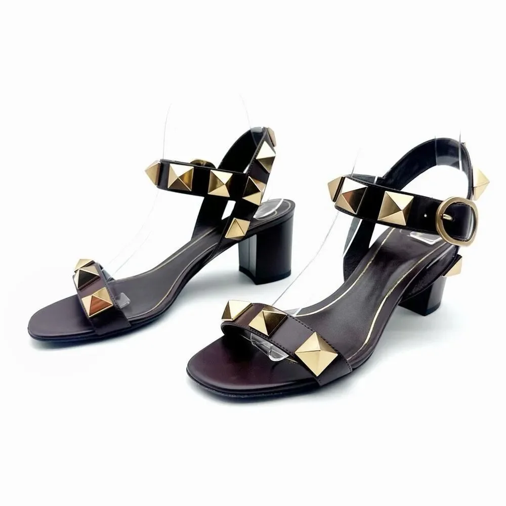 VALENTINO Brown Rockstud Heels Size 37 Sandal Leather Block Heel Ankle Strap